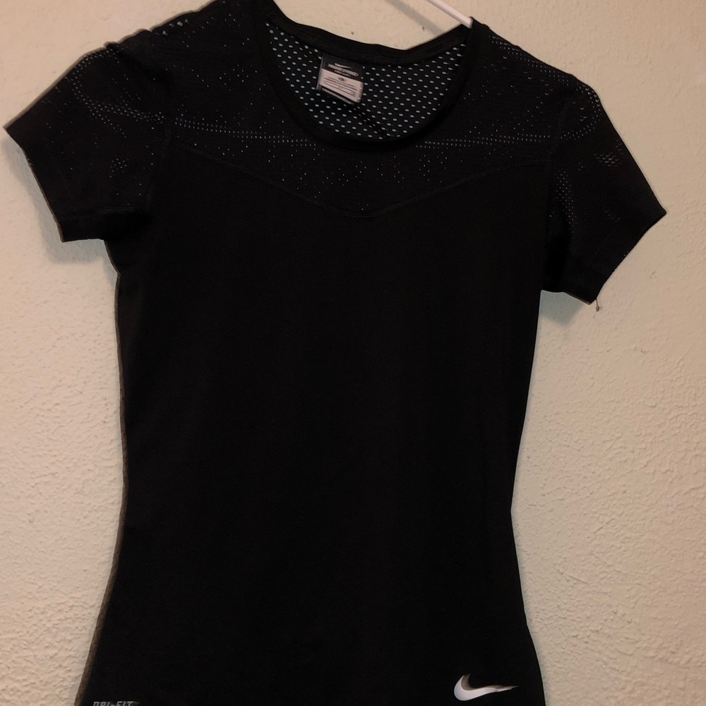 Black nike shirt